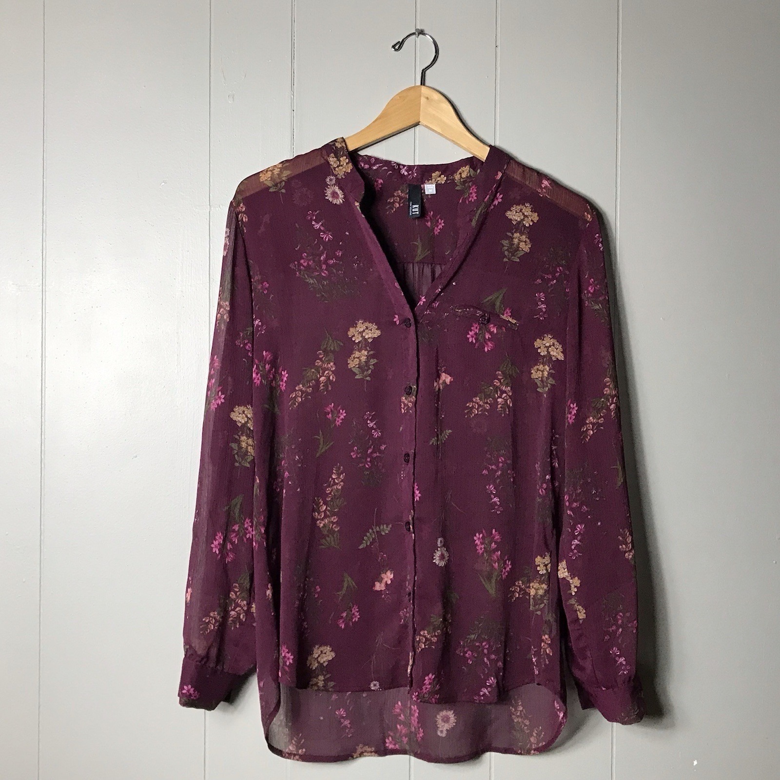 Kut From The Kloth Burgandy Sheer Floral V Neck Button Down Shirt Womens Medium